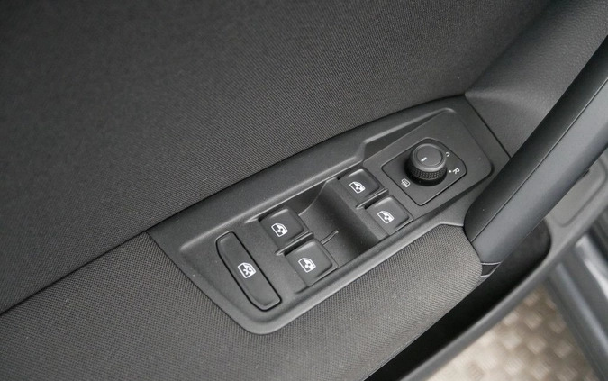 Volkswagen Tiguan cena 121799 przebieg: 35332, rok produkcji 2022 z Frombork małe 211
